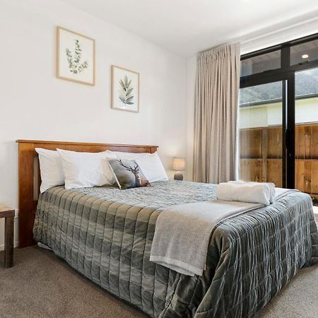 Custom Designed Holiday Home, Next To Cycleway. Te Aroha Luaran gambar