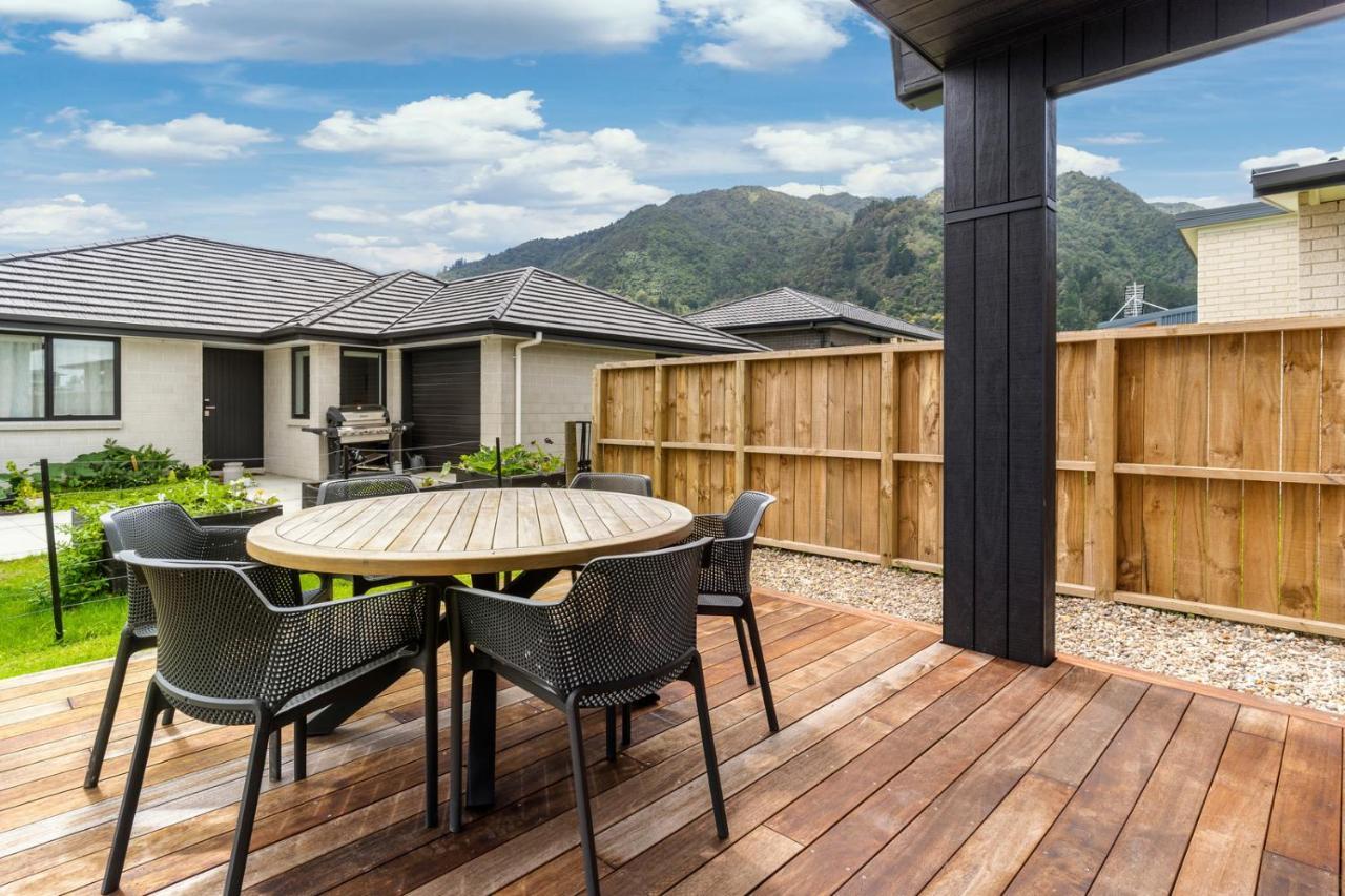 Custom Designed Holiday Home, Next To Cycleway. Te Aroha Luaran gambar
