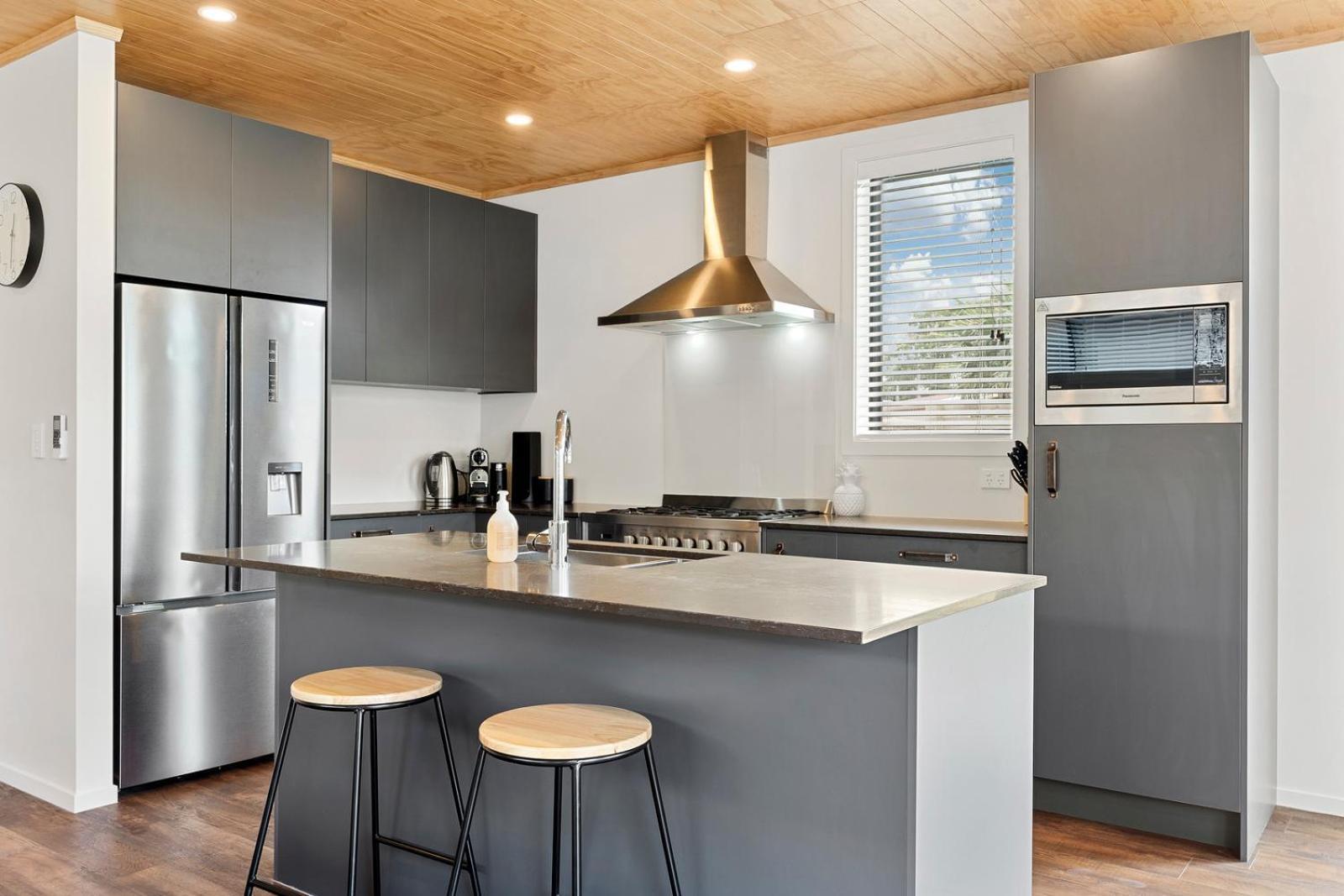 Custom Designed Holiday Home, Next To Cycleway. Te Aroha Luaran gambar